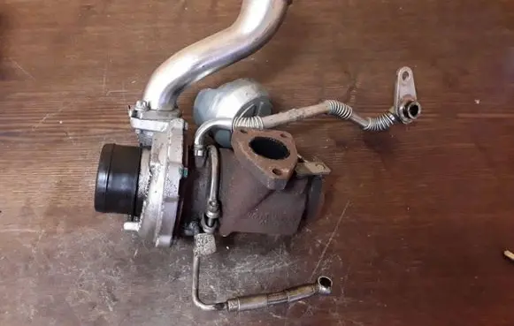 Opel Insignia A Turbo 55562591 7887781 7704770001