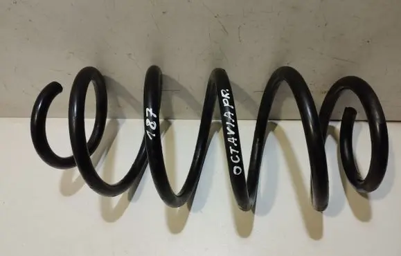 Skoda Octavia Mk2 (1Z) Front coil spring