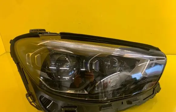Mercedes-Benz E W213 Headlight/headlamp A2139060210