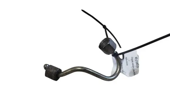 Jaguar XE Fuel injector supply line/pipe 