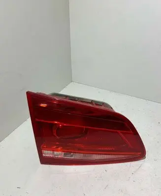 Volkswagen PASSAT B7 Rear/tail lights 3AF945093J