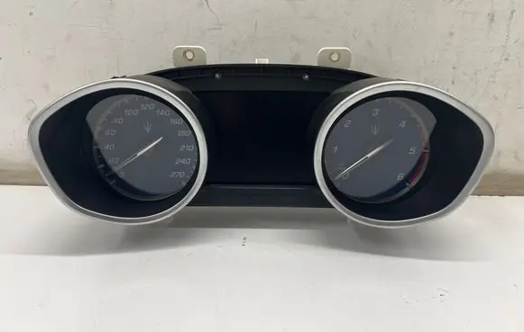 Speedometer (instrument cluster)