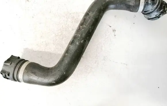 BMW 5 E60 E61 Engine coolant pipe/hose 7789742