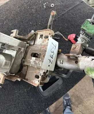 Renault Clio III Electric power steering pump 8200294979A