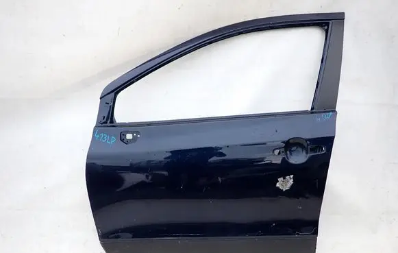 Suzuki SX4 S-Cross Front door