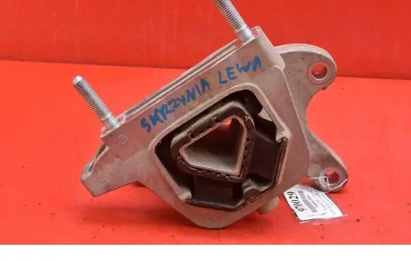 Peugeot 2008 I Gearbox mounting bracket 9826551380