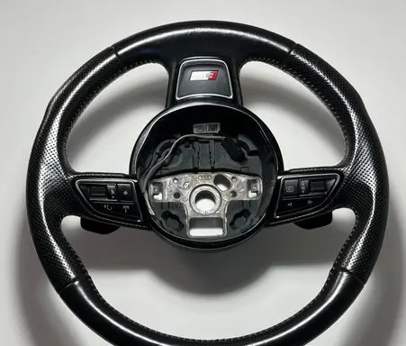 Audi Q3 8U Steering wheel 8U0419091S 8U0419091