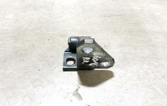 Volkswagen Jetta V Front door upper hinge 1k0921401