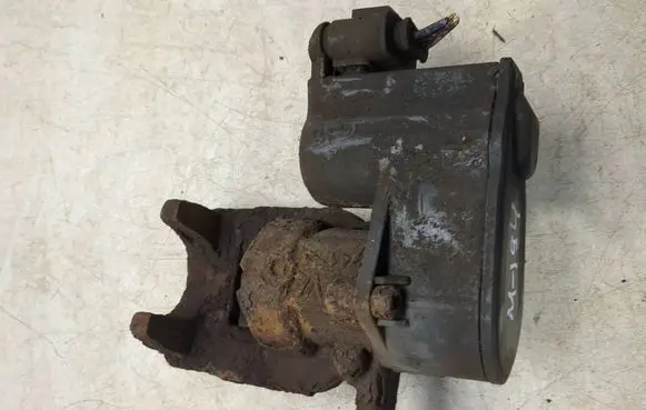 Citroen C4 II Picasso Rear brake caliper 0204749603AG