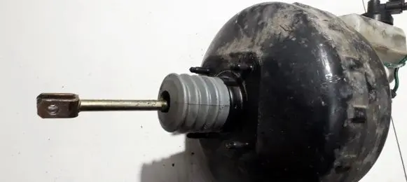 Renault Laguna I Brake booster 7700822633