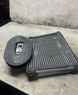 Nissan Qashqai J12 Air conditioning (A/C) radiator (interior) 