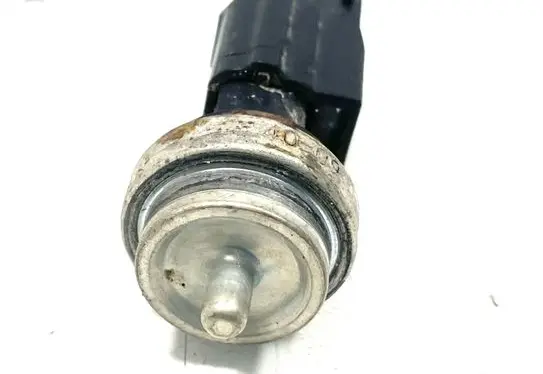 Renault Scenic III - Grand scenic III Coolant temperature sensor 7700110664 269043