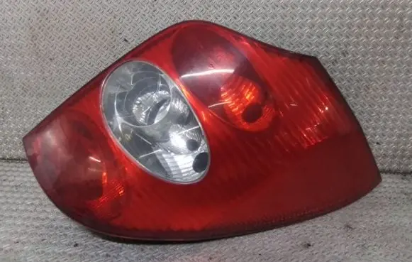 Renault Laguna II Rear/tail lights 8200002473