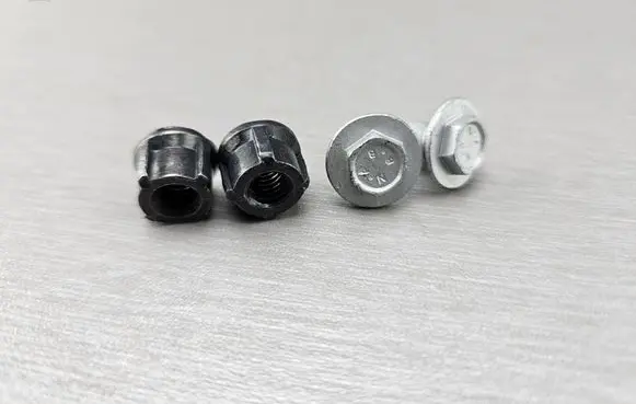 BMW 3 E46 Nuts/bolts 8242760 51338242760 7154229
