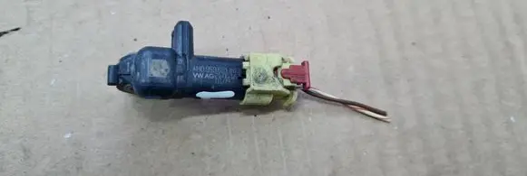 Audi S5 F5 Airbag deployment crash/impact sensor 4M0959651