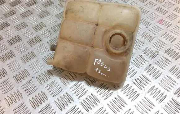 Ford Focus Coolant expansion tank/reservoir 8V618K218AE