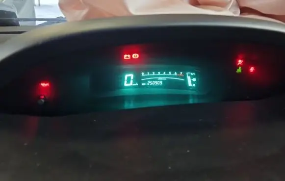 Toyota Yaris Speedometer (instrument cluster) 83800-0D660 IMPRK1534540