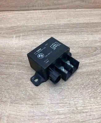 BMW 5 E39 Electric window control switch 7661503