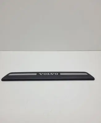 Volvo V40 Front sill trim cover 31265842