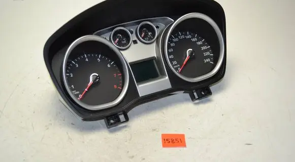 Speedometer (instrument cluster)