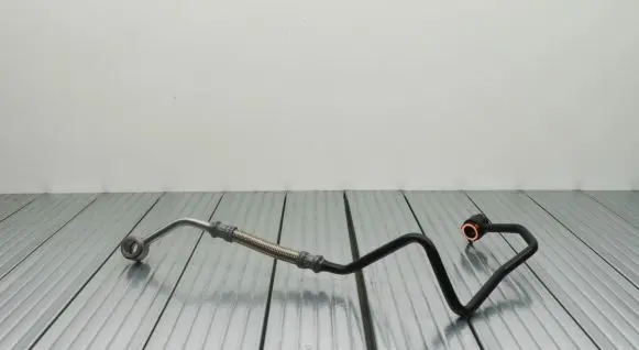 Brake vacuum hose/pipe