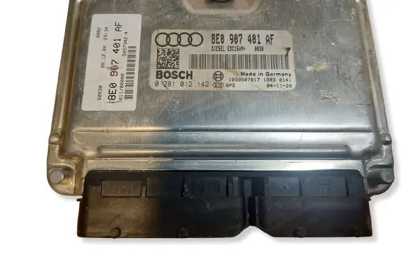 Audi A4 S4 B6 8E 8H Engine control unit/module ECU 0281012142 8E0907401AF EDC15VM