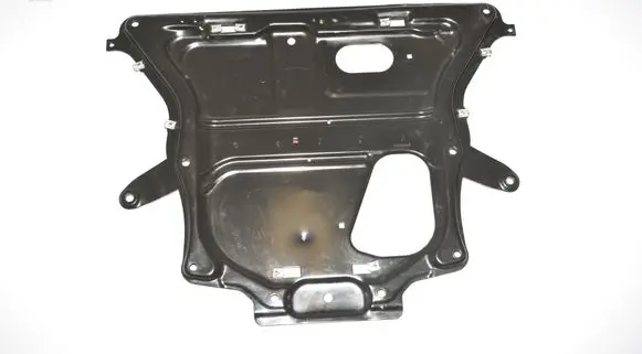 BMW 4 F36 Gran coupe Engine splash shield/under tray 6860952