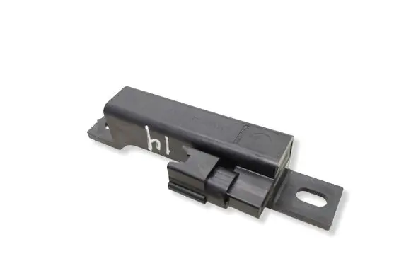 Nissan Leaf II (ZE1) Aerial antenna amplifier 6220510