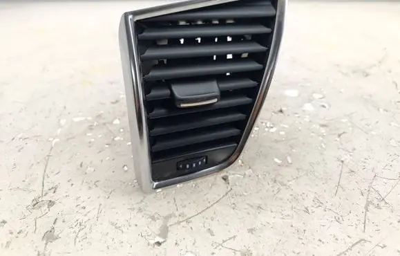 Audi Q5 SQ5 8R Dashboard side air vent grill/cover trim 8R1820901G 9025100L0198