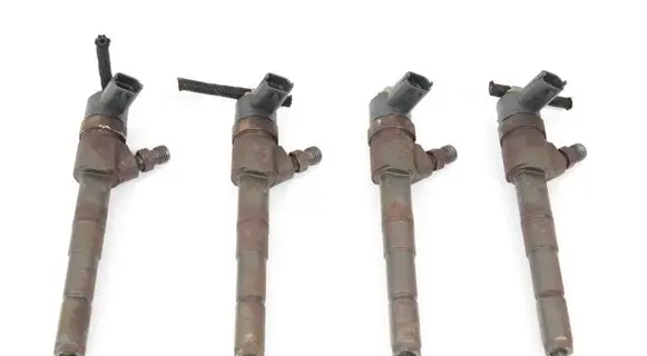 Opel Insignia A Fuel injectors set 0445110327