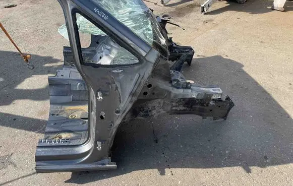 Front quarter panel