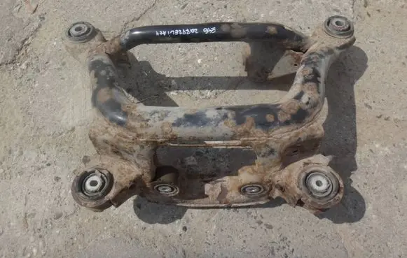 BMW 3 E46 Rear beam