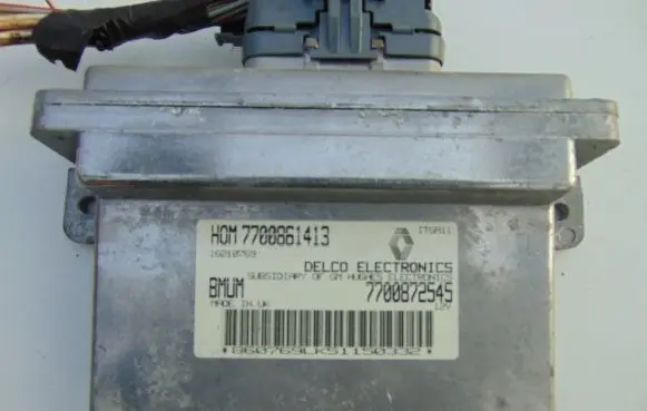 Renault 19 Engine control unit/module 7700861413