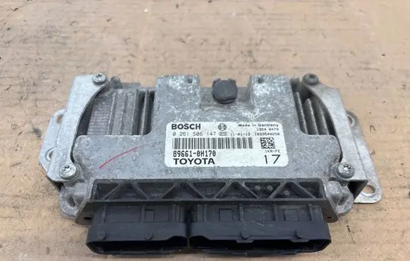 Citroen C15 Engine control unit/module 0261S06147 896610H170 1039S40258