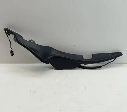 Subaru Outback (BS) Tailgate trim 63370AL00A