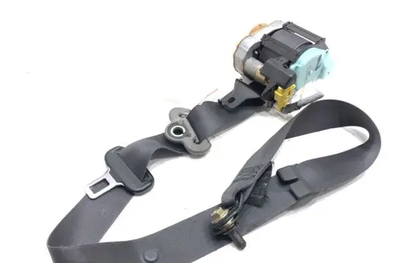Honda CR-V Front seatbelt