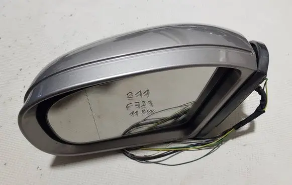 Mercedes-Benz E W211 Front door electric wing mirror USTERKOLEWE211