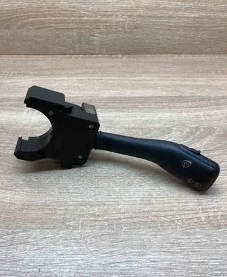 Volkswagen Golf VI Wiper control stalk VOLKSWAGENGOLF6