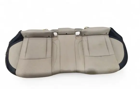 Subaru Outback (BT) Rear seat 