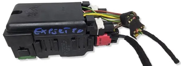 Peugeot Expert Fuse box set 98654926804CAR 9865492680