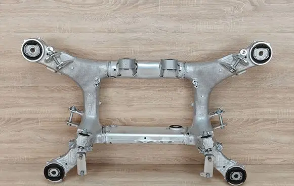 BMW X6 G06 Rear subframe 6894149