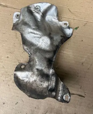 Volvo XC60 Heat shield in engine bay 31411155
