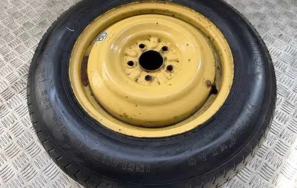 Peugeot 4007 R16 spare wheel