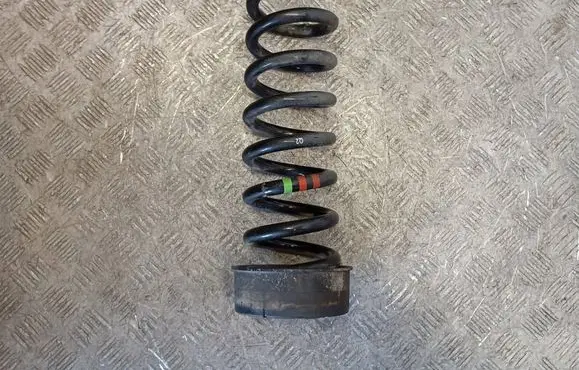 Mercedes-Benz CLS C218 X218 Rear coil spring A2123260367