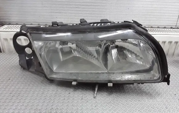 Volvo S80 Headlight/headlamp