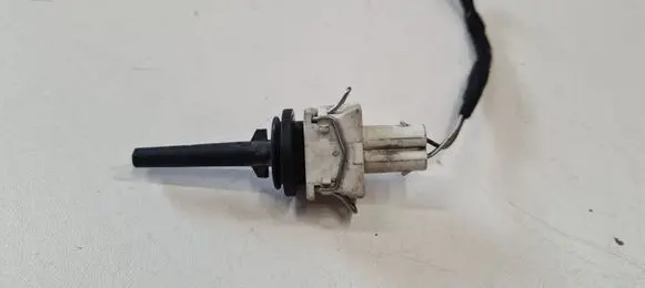 Volkswagen PASSAT B5.5 Interior temperature sensor 740220173F