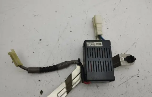 Lexus IS 220D-250-350 Antenna control unit 05370593L