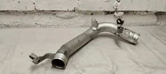 Volvo XC90 Intercooler hose/pipe 31370288