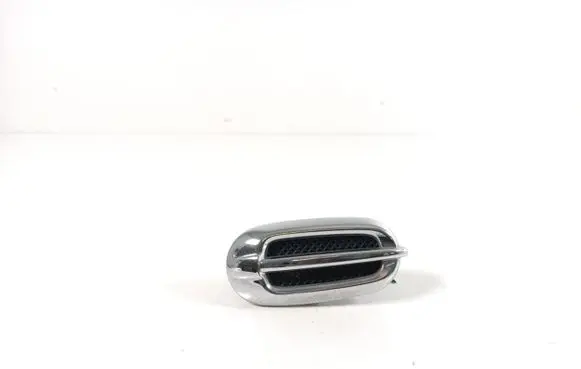 Mitsubishi Pajero Sport II Other body part
