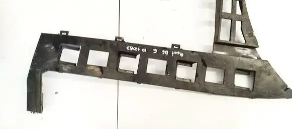 Volkswagen PASSAT B6 Rear bumper mounting bracket 3C5807377LH
